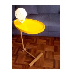 Table d' appoint stylé ovoide     jaune  pieds noir ou doré